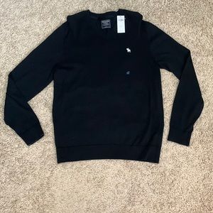 Black NWT Abercrombie & Fitch sweater